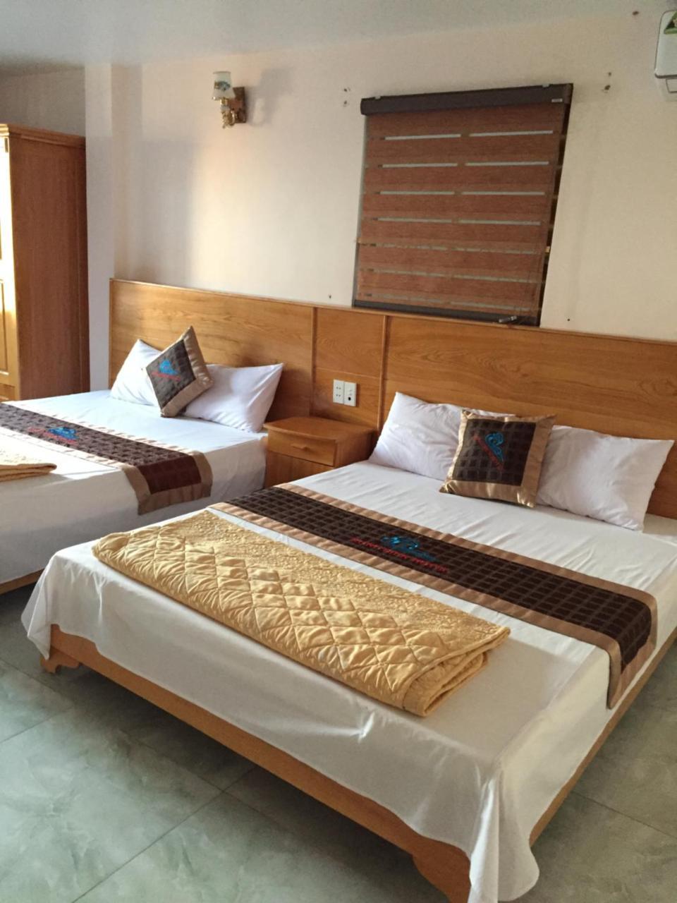 Sea Dragon Hotel Dong Khe Sau Kültér fotó